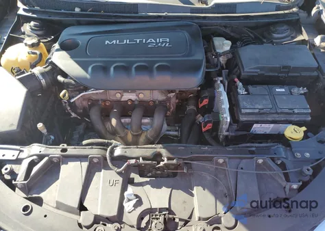 2015 Chrysler 200 Limited z USA, uszkodzony, nr VIN 1C3CCCAB3FN569608